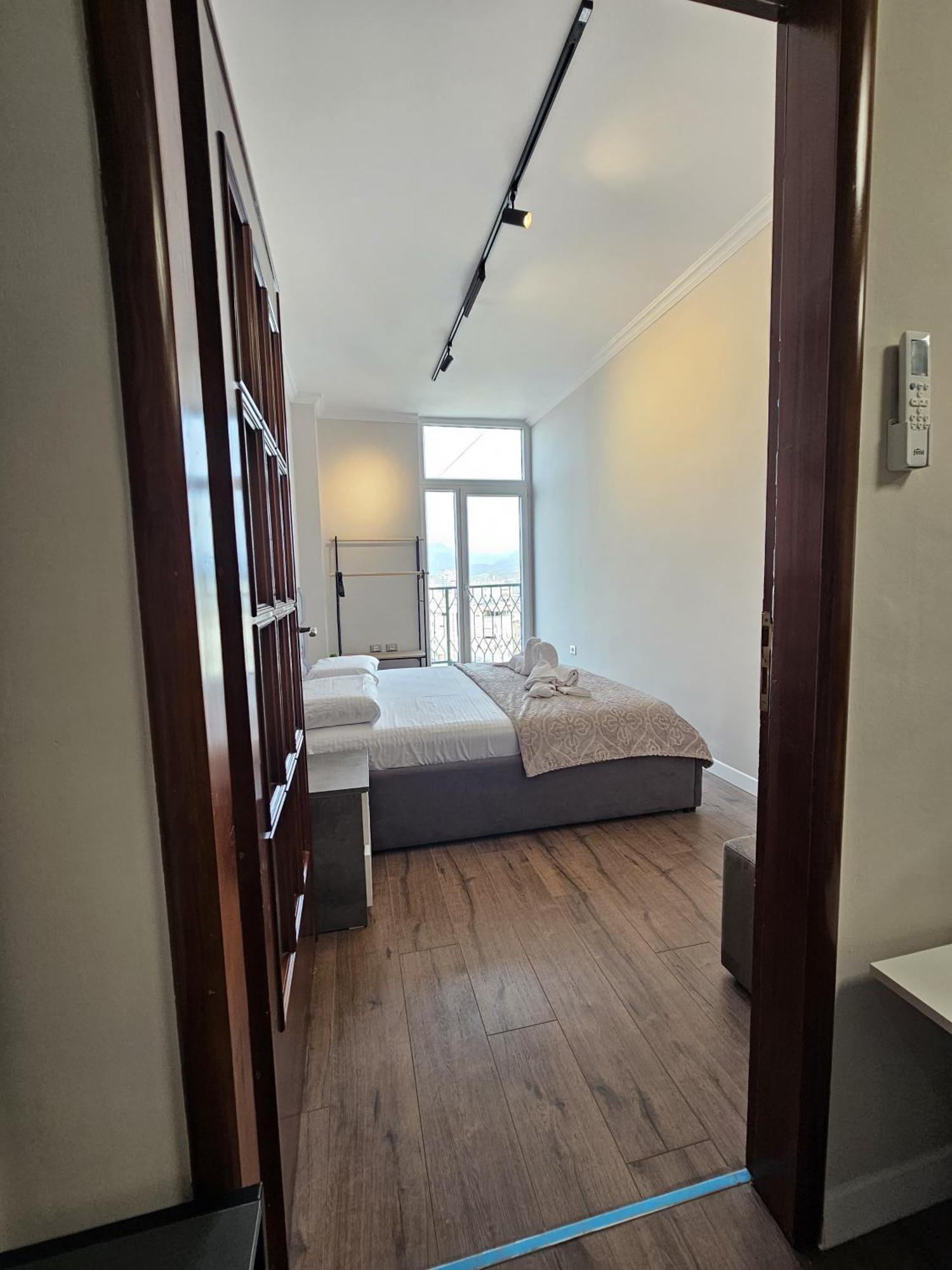 Sky Apartaments City Center Tirana Exterior foto